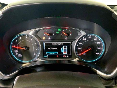 Used 2018 Chevrolet Equinox Premier image 20