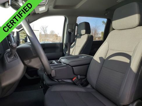 Used 2025 Chevrolet Silverado 2500 Custom w/ Custom Value Package image 19