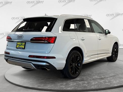Used 2025 Audi Q7 3.0T Premium Plus AWD/4WD image 4