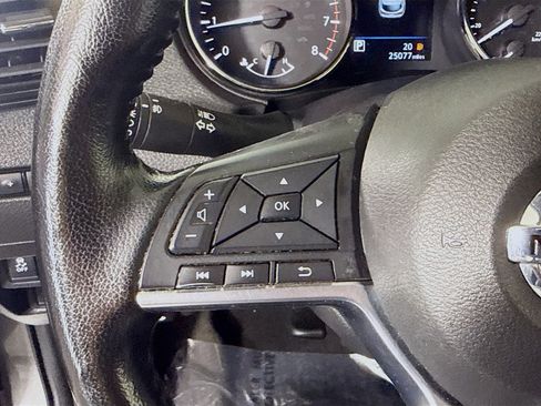 Used 2022 Nissan Rogue Sport SL w/ Premium Package AWD/4WD image 14