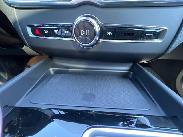 Certified 2026 Volvo XC60 B5 Ultra AWD/4WD image 23