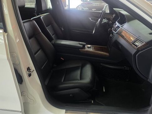Used 2012 Mercedes-Benz E 350 4MATIC Sedan image 25