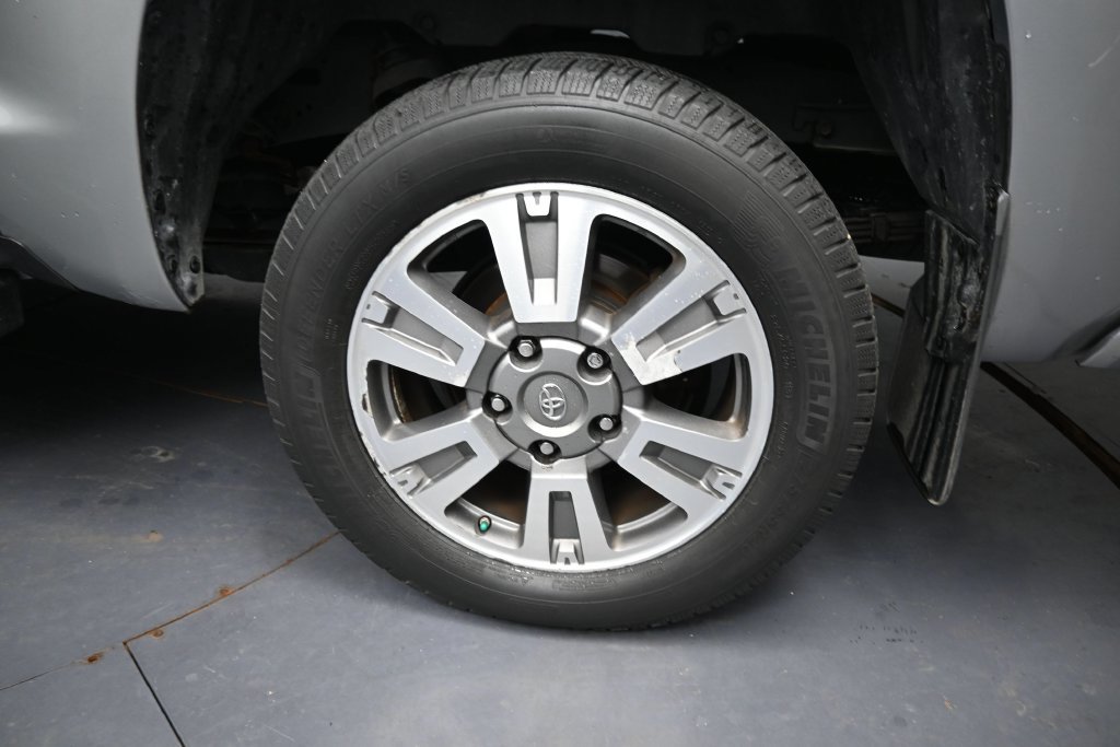 Used 2014 Toyota Tundra Platinum AWD/4WD image 13