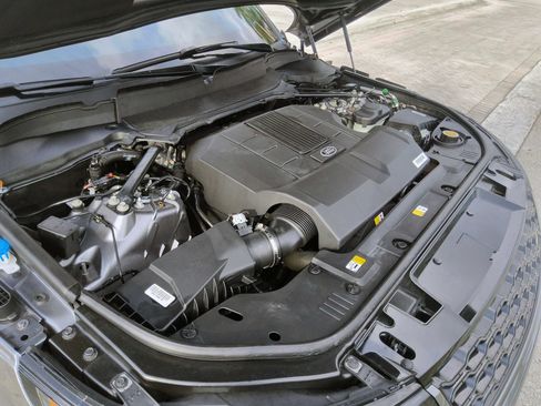 Used 2018 Land Rover Range Rover Sport Supercharged AWD/4WD image 48