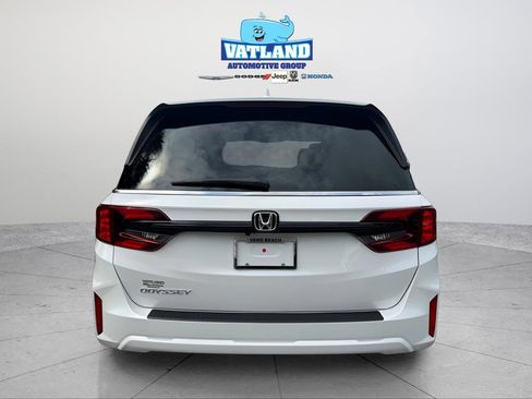 New 2026 Honda Odyssey EX-L image 4