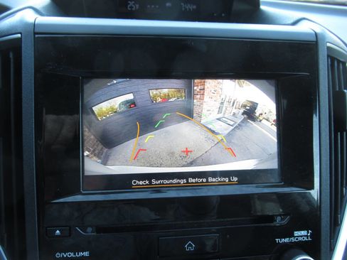 Used 2020 Subaru Impreza 2.0i Premium image 25