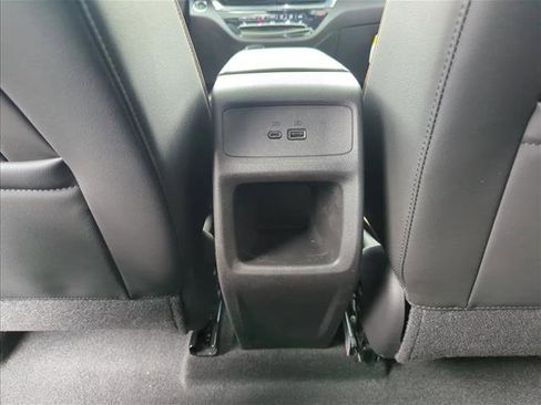 Used 2025 Buick Envista Avenir image 21