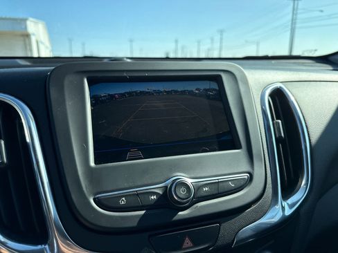 Certified 2020 Chevrolet Equinox LT FWD image 17
