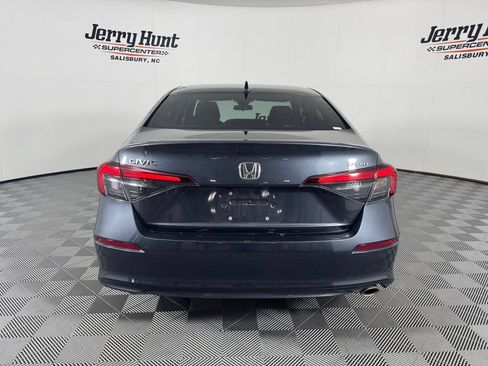 Used 2025 Honda Civic Sport image 8