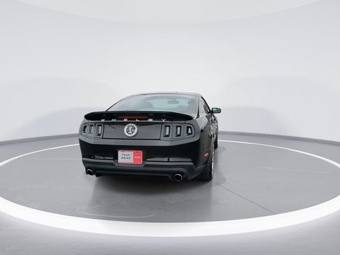 Used 2012 Ford Mustang Shelby GT500 w/ SVT Performance Pkg image 7