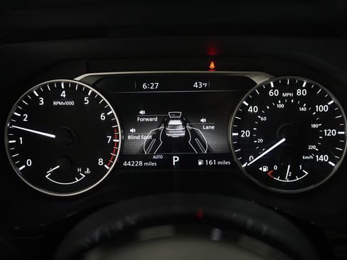 Used 2023 Nissan Pathfinder SL w/ SL Premium Package image 18