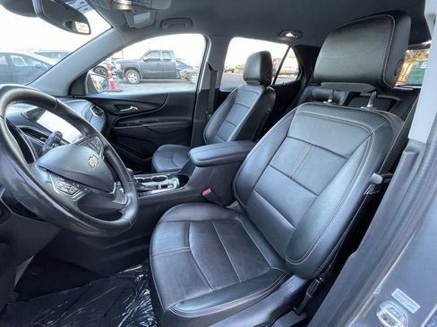 Used 2024 Chevrolet Equinox Premier image 23