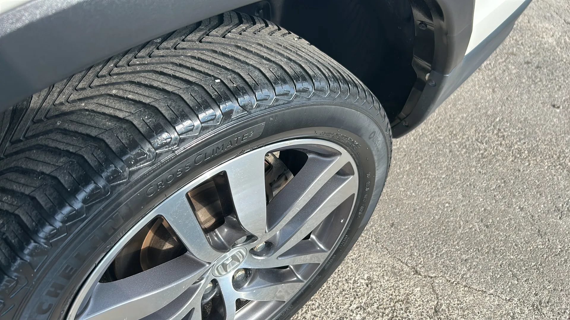 Used 2016 Honda Pilot Touring image 35