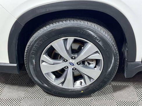 Used 2023 Subaru Ascent Premium w/ Convenience Package AWD/4WD image 27
