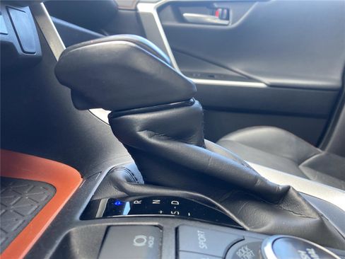 Used 2024 Toyota RAV4 Adventure image 18