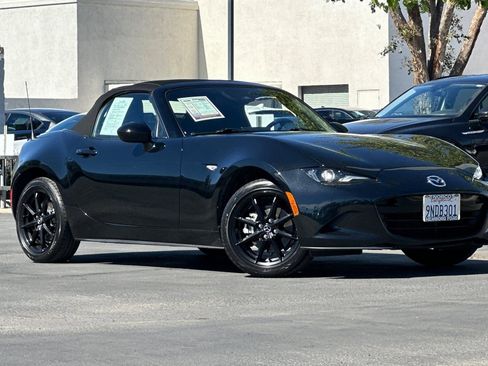 Used 2024 MAZDA MX-5 Miata Sport image 3