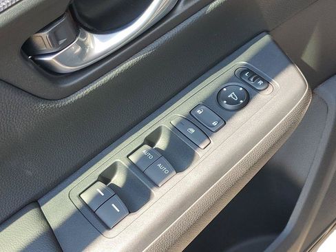 New 2026 Honda CR-V EX image 8