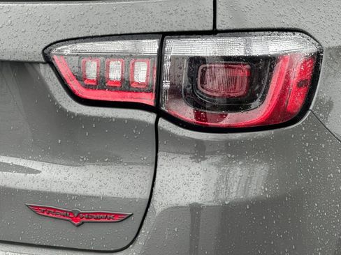 Used 2024 Jeep Compass Trailhawk AWD/4WD image 25