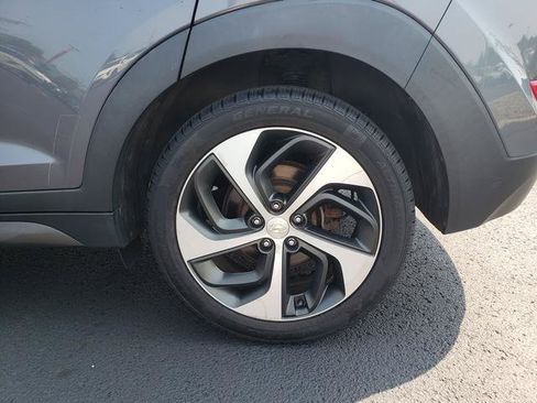 Used 2016 Hyundai Tucson Sport AWD/4WD image 32