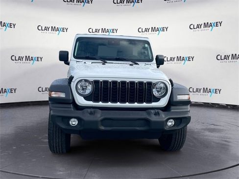 Used 2024 Jeep Wrangler Sport S image 8