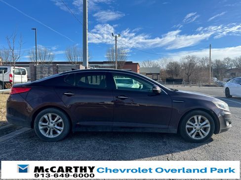 Used 2012 Kia Optima EX w/ Premium Pkg image 2
