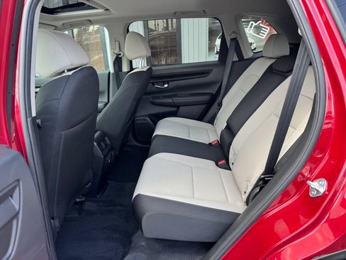 Used 2023 Honda CR-V EX image 15