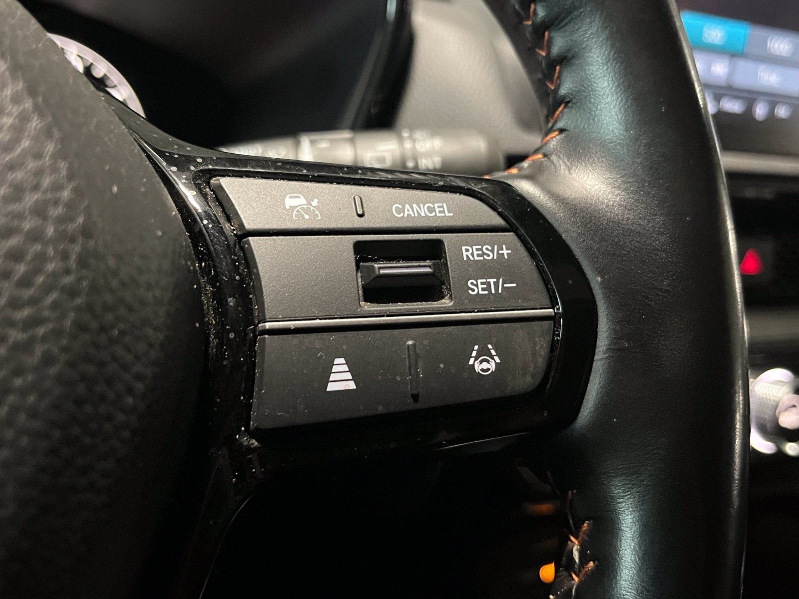 Used 2025 Honda CR-V Sport Touring image 28