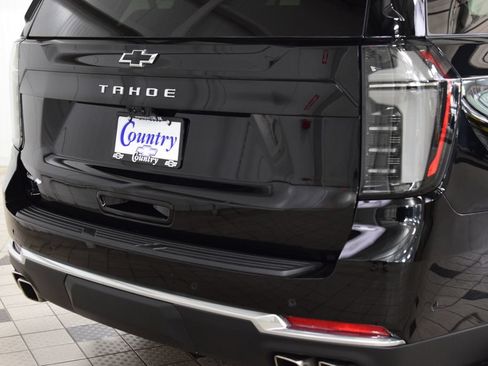 Used 2025 Chevrolet Tahoe High Country AWD/4WD image 22