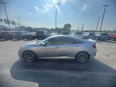 Used 2018 Honda Civic LX image 7