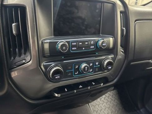 Used 2018 Chevrolet Silverado 1500 LT w/ All Star Edition image 9