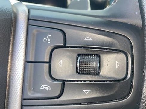 Used 2025 GMC Sierra 1500 Denali w/ Denali Reserve Package AWD/4WD image 10