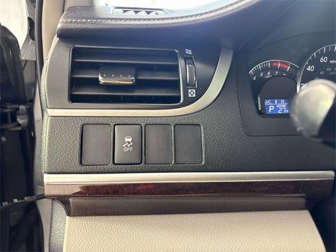 Used 2012 Toyota Camry XLE image 13