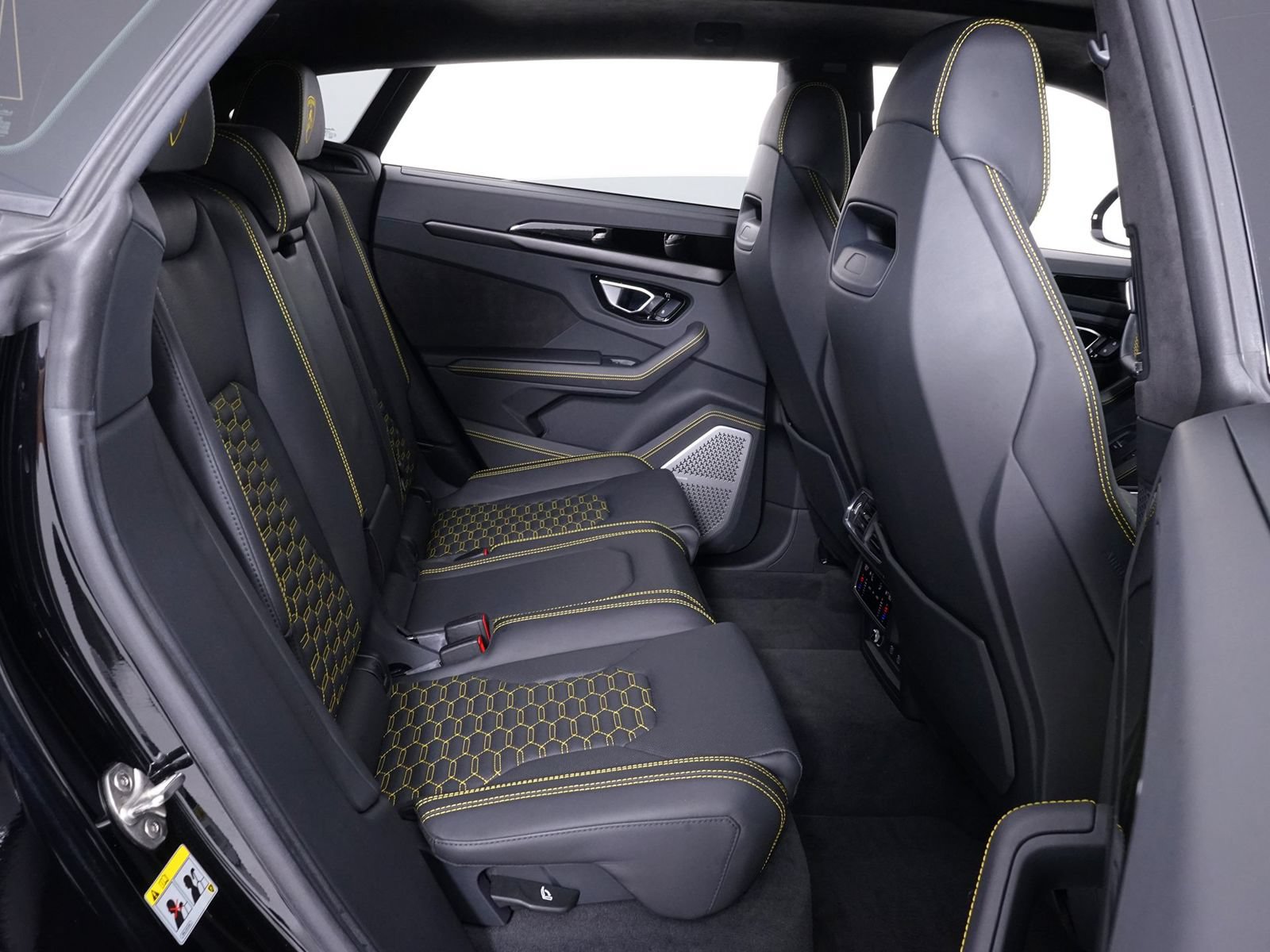 Used 2023 Lamborghini Urus S AWD/4WD image 34