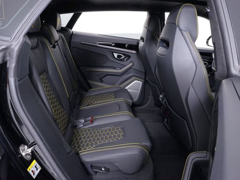 Used 2023 Lamborghini Urus S AWD/4WD image 34