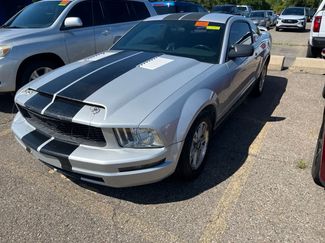 Used 2006 Ford Mustang Coupe RWD video 2