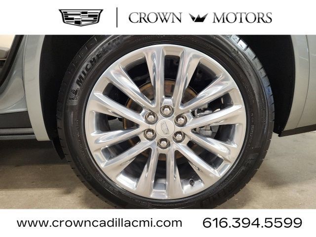 Certified 2024 Cadillac XT6 Premium Luxury w/ LPO, Floor Liner Package AWD/4WD image 27