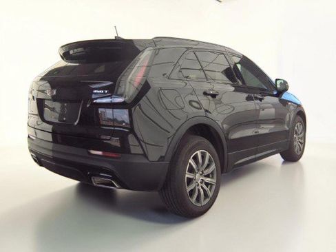 Used 2021 Cadillac XT4 Sport w/ Cold Weather Package AWD/4WD image 9