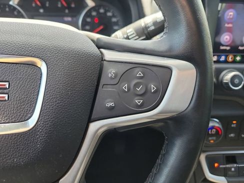 Used 2024 GMC Terrain SLT w/ Elevation Edition AWD/4WD image 29