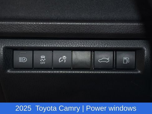 Used 2025 Toyota Camry LE FWD image 9