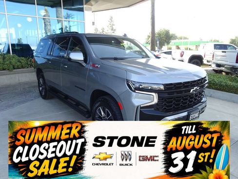 Certified 2024 Chevrolet Suburban Z71 w/ Luxury Package AWD/4WD image 1