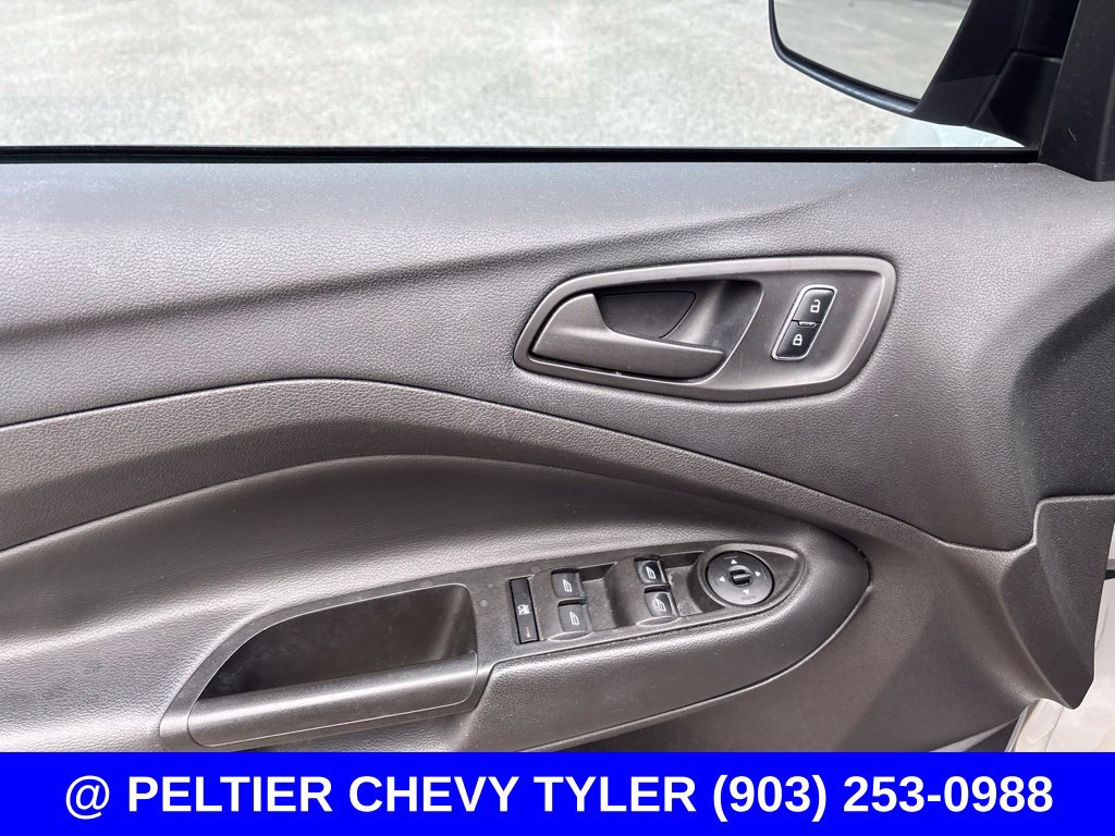 Used 2014 Ford Escape S FWD image 11
