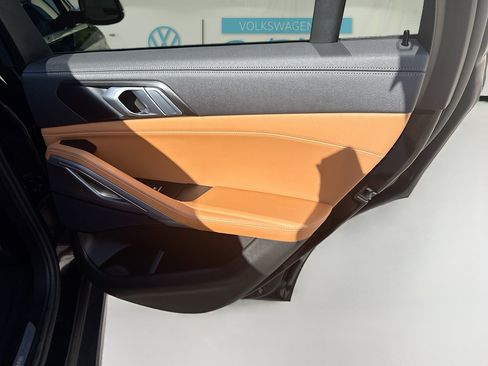 Used 2023 BMW X6 xDrive40i w/ Premium Package image 31