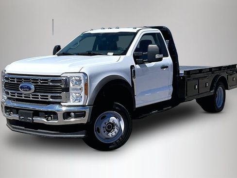 Used 2023 Ford F550 4X4 2dr Regular Cab 145.3-205. image 3