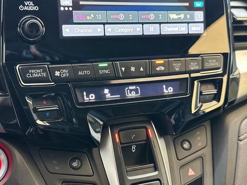 Used 2018 Honda Odyssey EX-L image 22