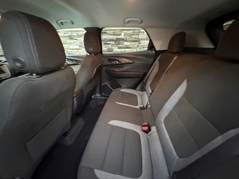 Used 2022 Chevrolet TrailBlazer LT w/ Driver Confidence Package FWD image 27