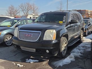 Used 2010 GMC Yukon Denali video 2