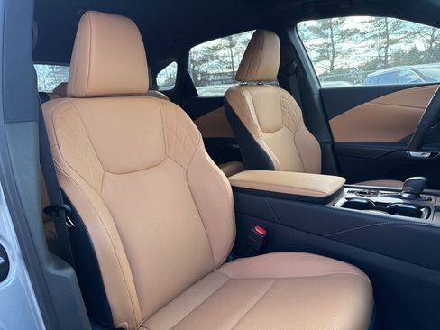 Used 2024 Lexus RX 350h image 14