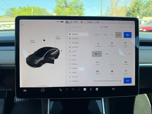 Used 2020 Tesla Model 3 Long Range AWD/4WD image 37