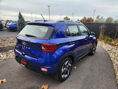 Certified 2024 Hyundai Venue SEL image 5
