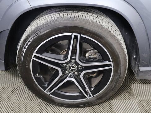 Used 2022 Mercedes-Benz GLS 450 4MATIC w/ AMG Line Exterior image 24